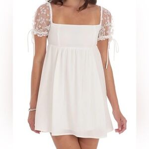 Lucy in the Sky baby doll Dress with Textured Detail